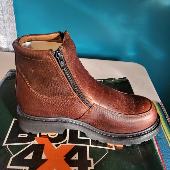 Work boots - Picture 5 of 7